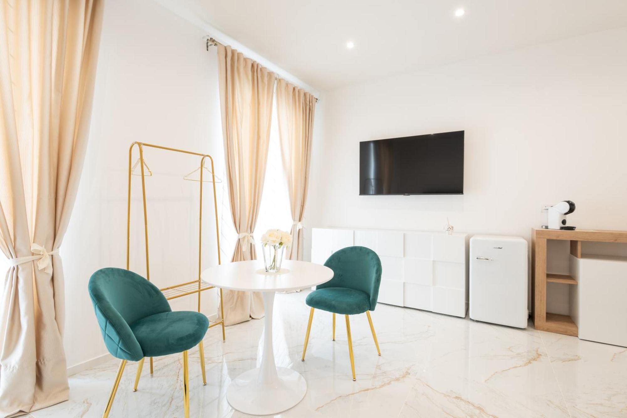 Quattro Perle Bed & Breakfast Polignano a Mare Luaran gambar