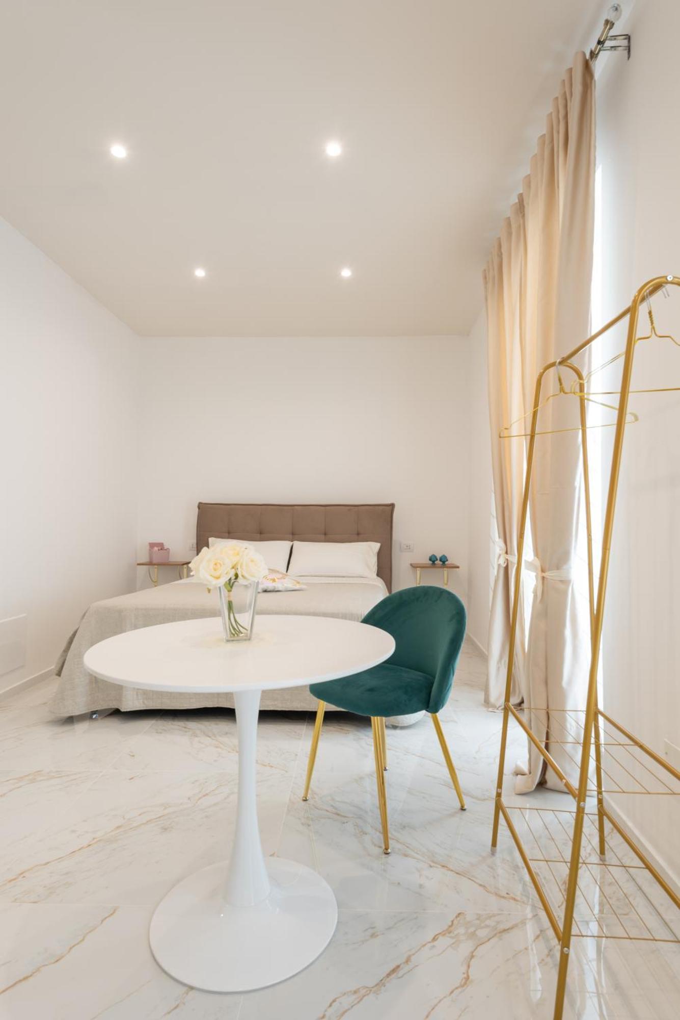 Quattro Perle Bed & Breakfast Polignano a Mare Luaran gambar